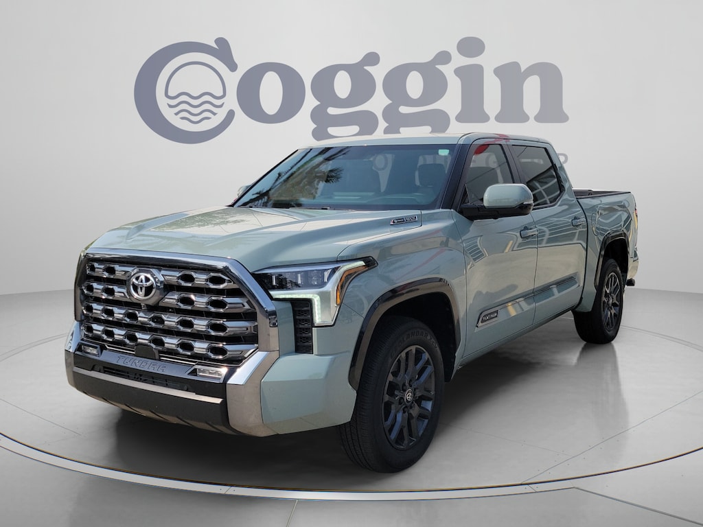 Used 2025 Toyota Tundra 4WD Platinum Platinum Hybrid CrewMax 5.5 Bed