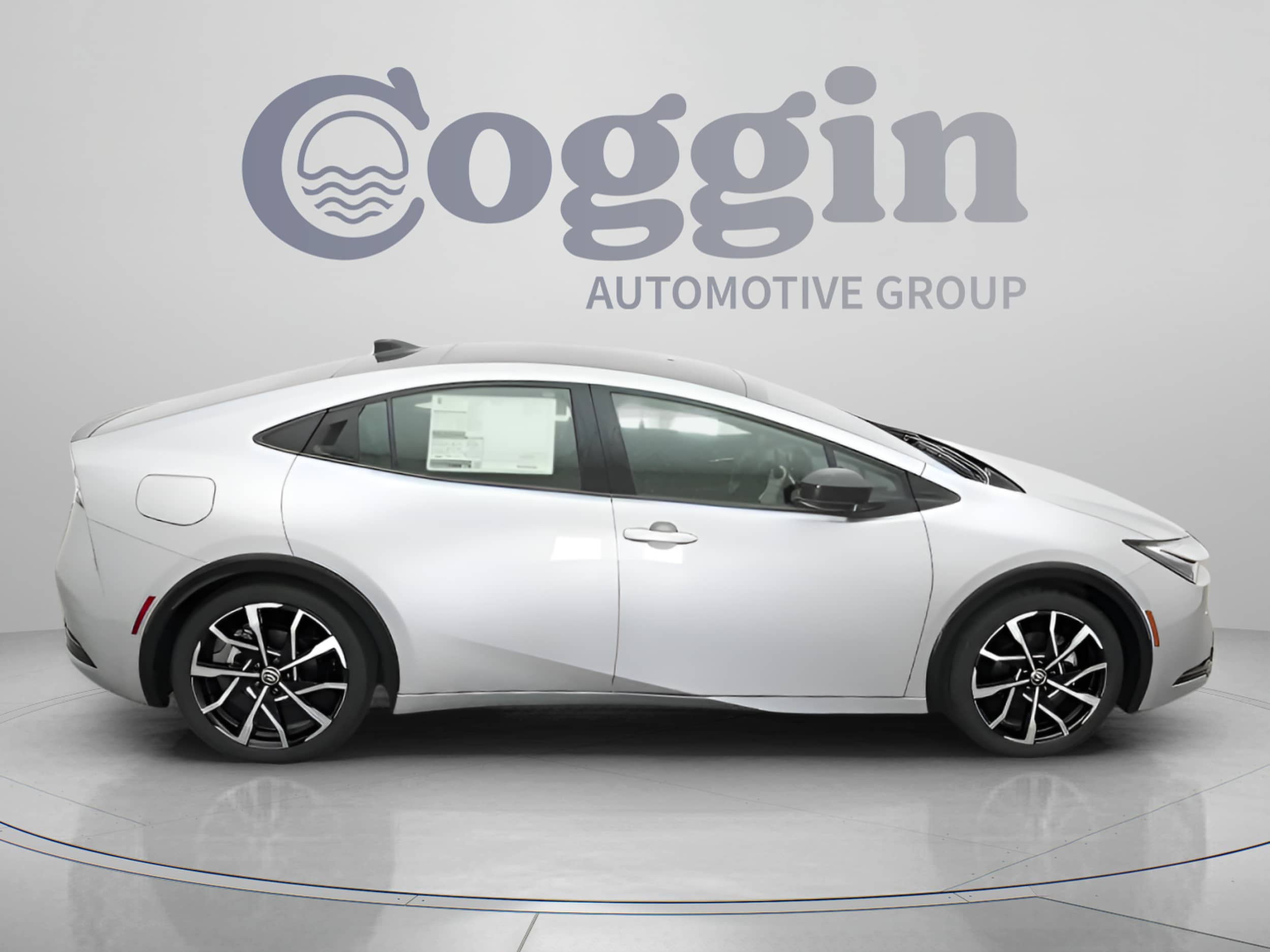 2025 Toyota Prius XSE - Photo 22
