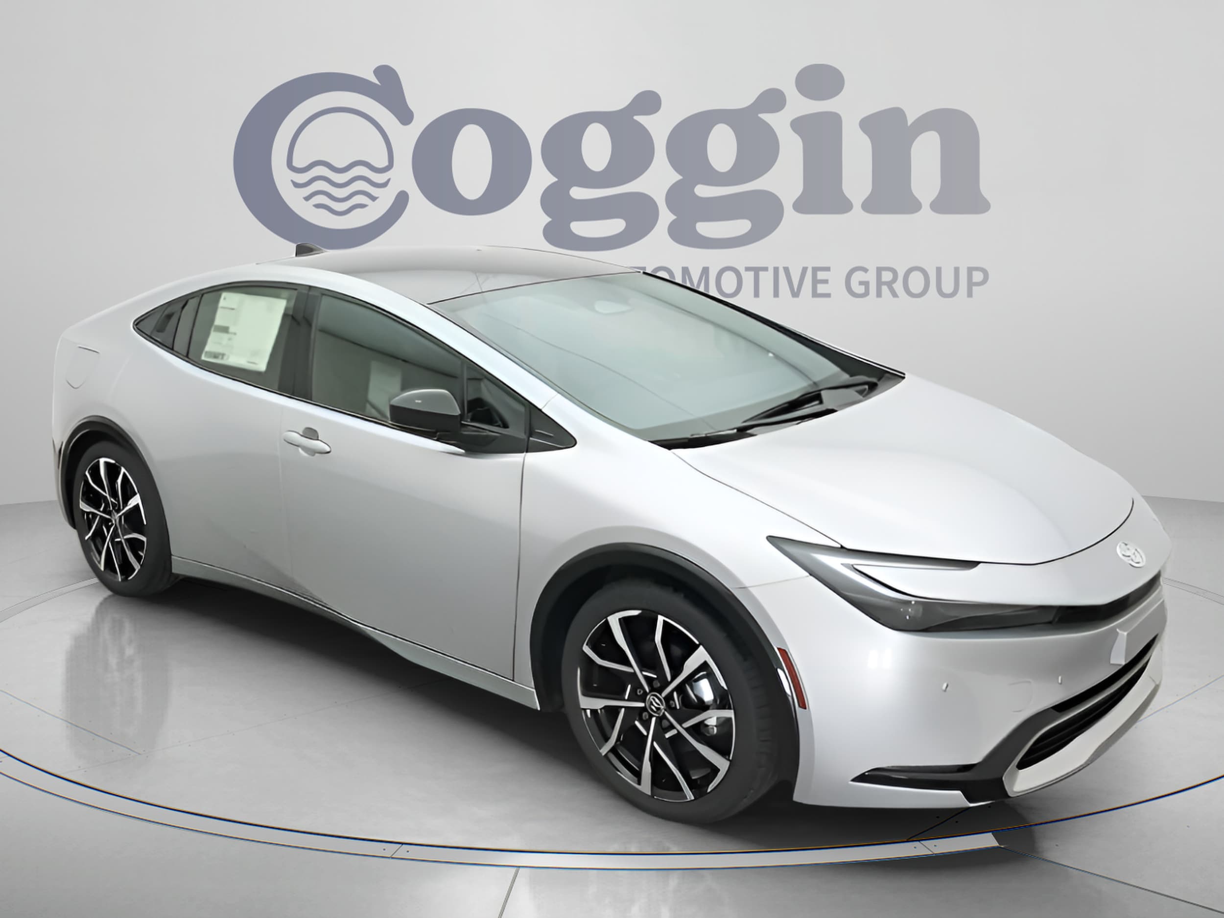 2025 Toyota Prius XSE - Photo 25