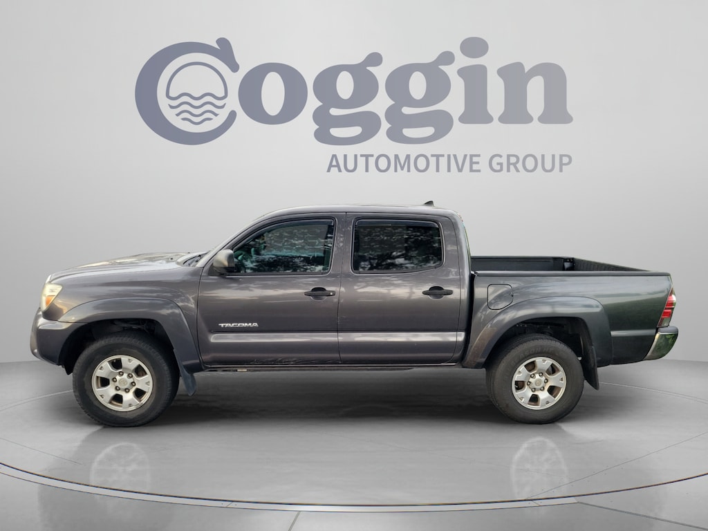 Used 2015 Toyota Tacoma PreRunner Truck Double Cab