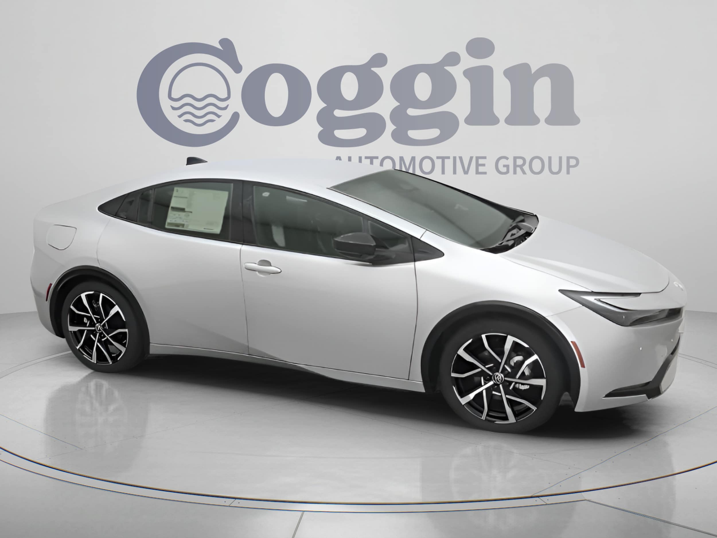 2026 Toyota Prius Plug-in Hybrid XSE - Photo 25