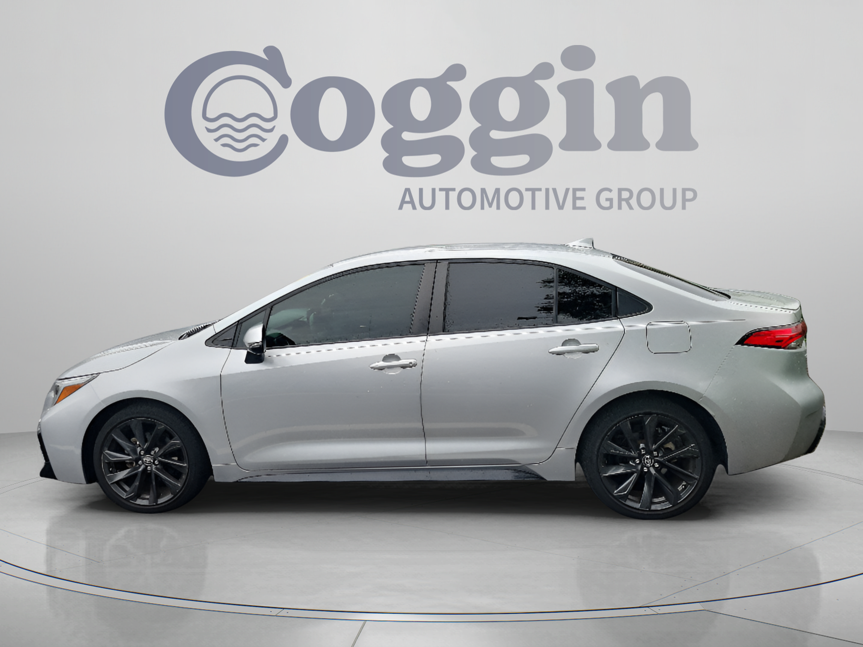 Used 2024 Toyota Corolla SE Hybrid SE FWD