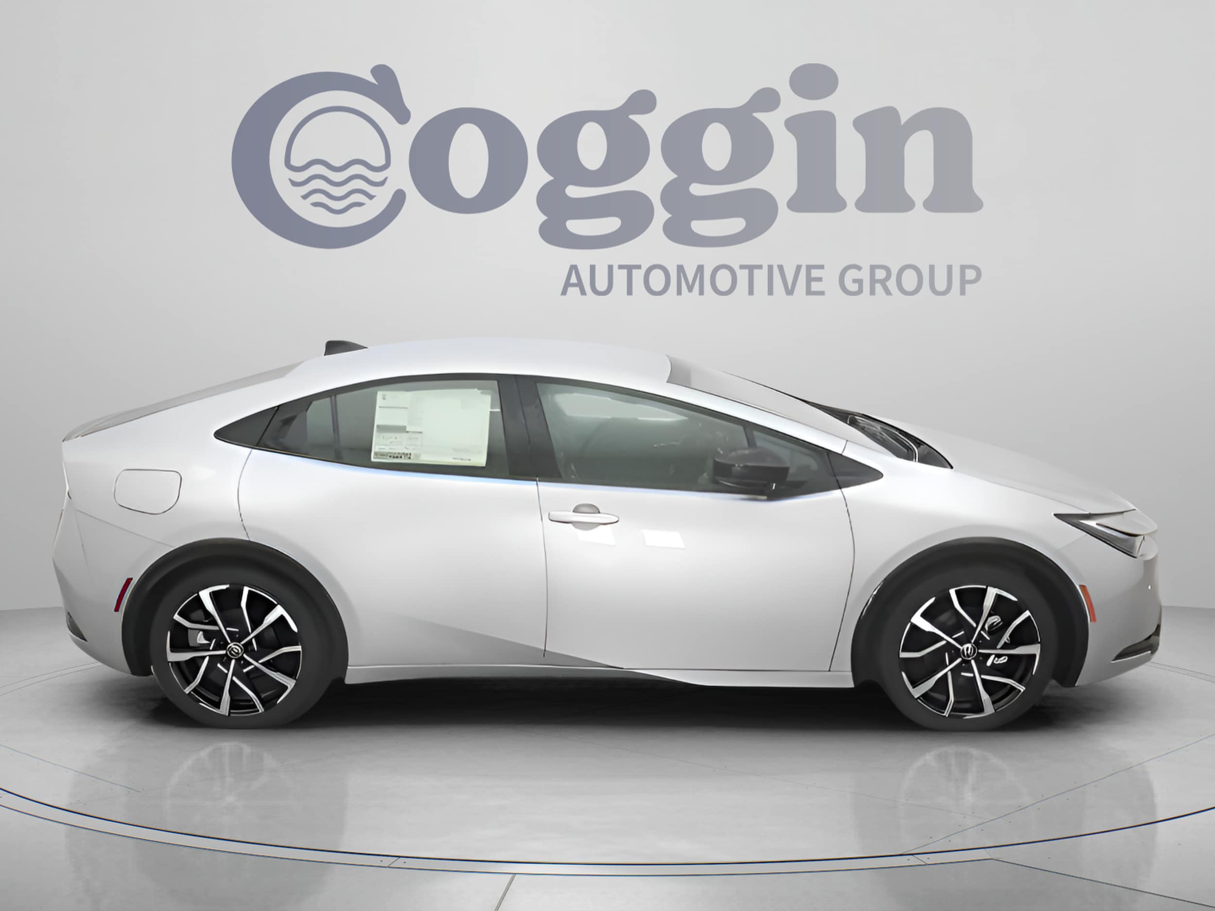 2026 Toyota Prius Plug-in Hybrid XSE - Photo 39