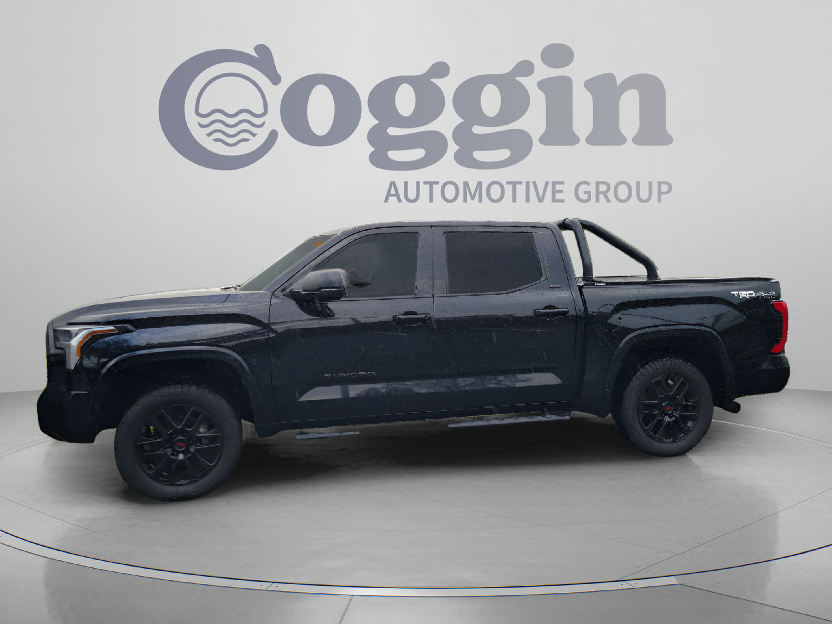 Used 2023 Toyota Tundra 4WD SR5 SR5 CrewMax 5.5 Bed