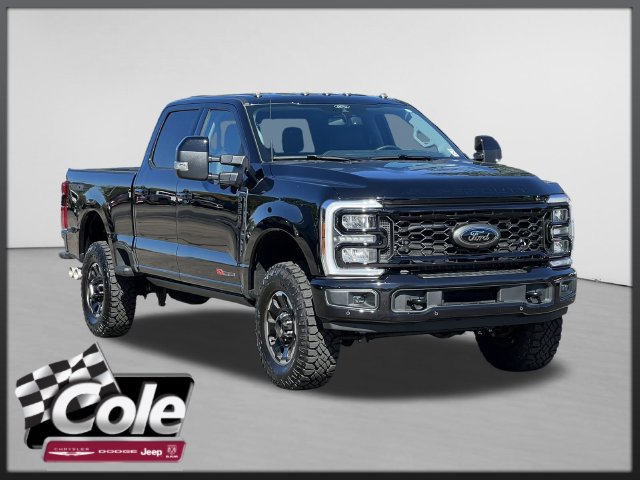 Used 2025 Ford F-350SD Lariat Truck