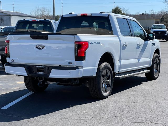 2025 Ford F-150 Lightning Flash - Photo 47