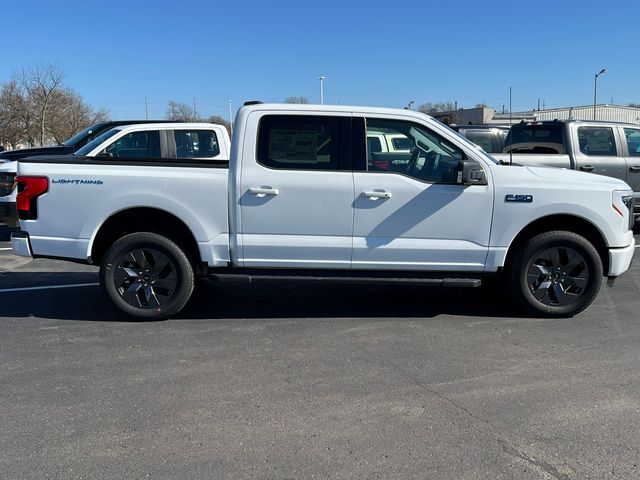 2025 Ford F-150 Lightning Flash - Photo 48