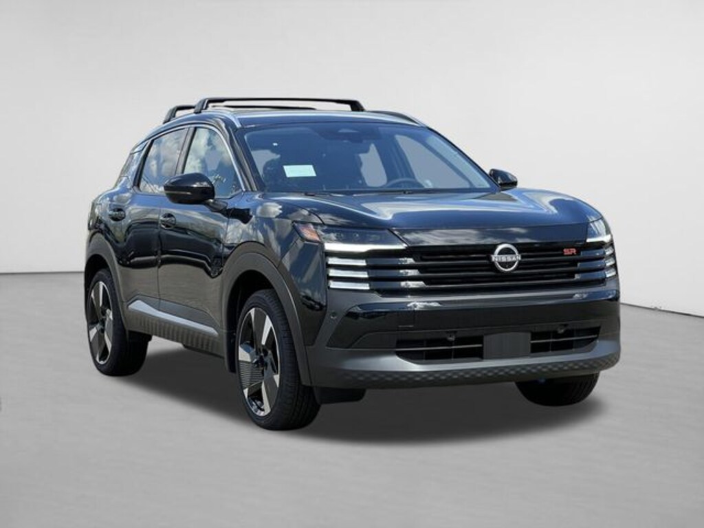 Used 2026 Nissan Kicks SR SUV