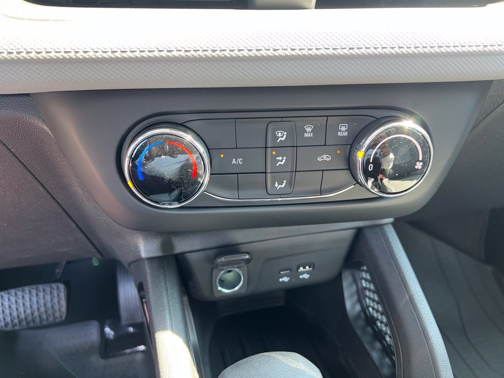 2026 Chevrolet Trailblazer LS - Photo 17