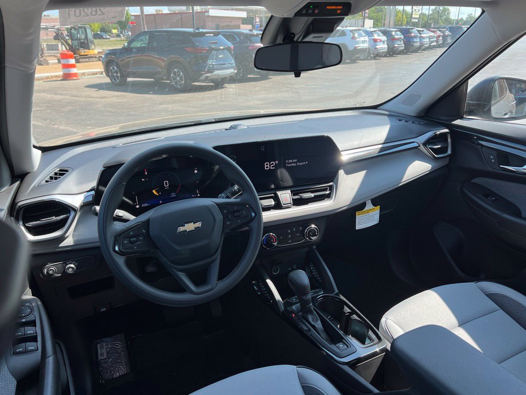 2026 Chevrolet Trailblazer LS - Photo 11