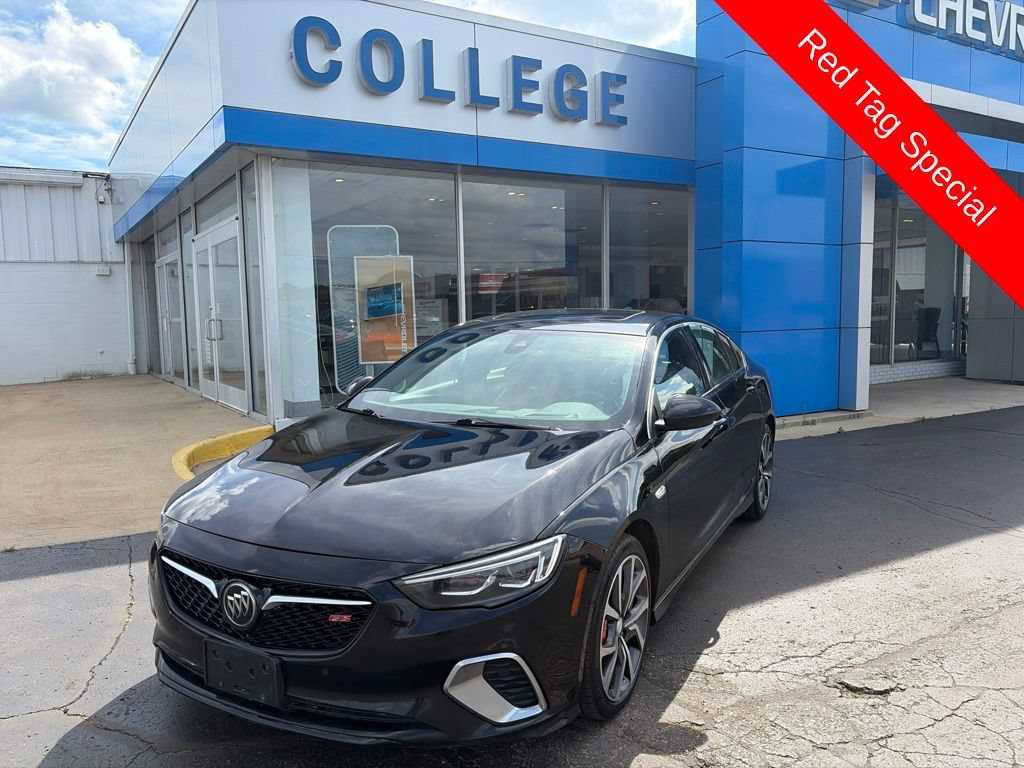 2018 Buick Regal Sportback GS Car