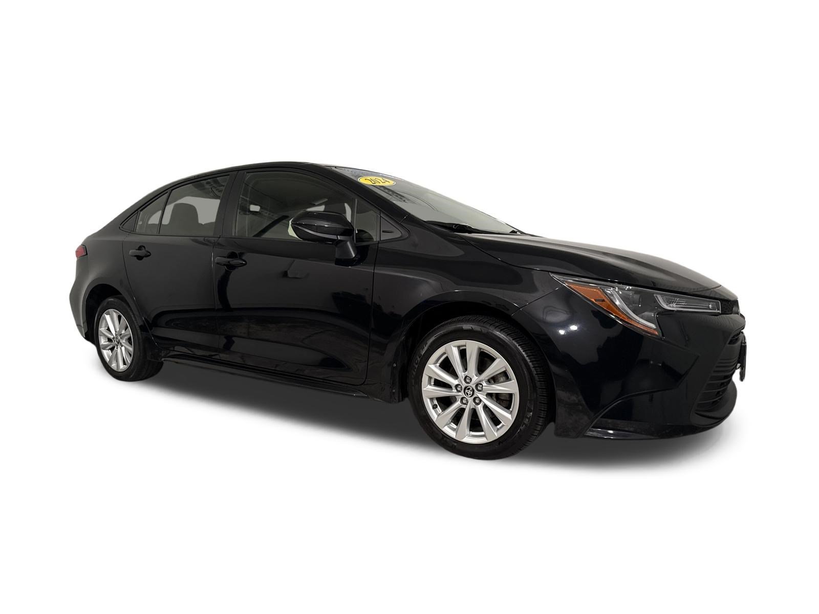 Used 2024 Toyota Corolla LE Sedan