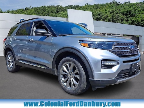2023 Ford Explorer XLT SUV