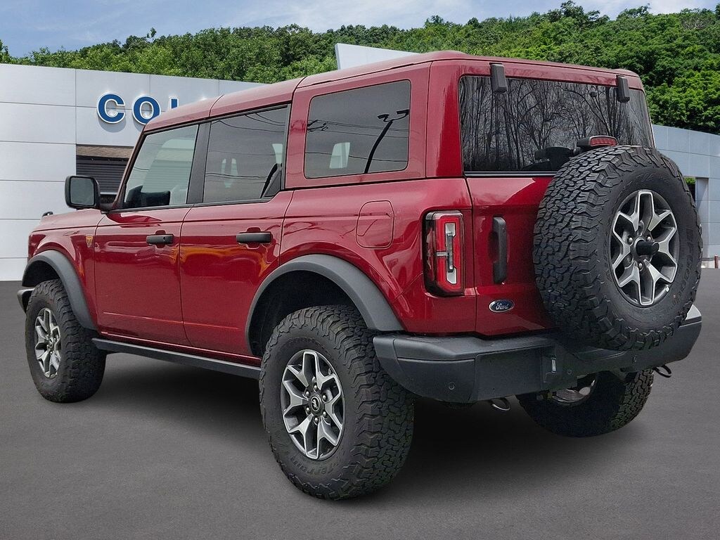 Certified 2025 Ford Bronco Badlands SUV