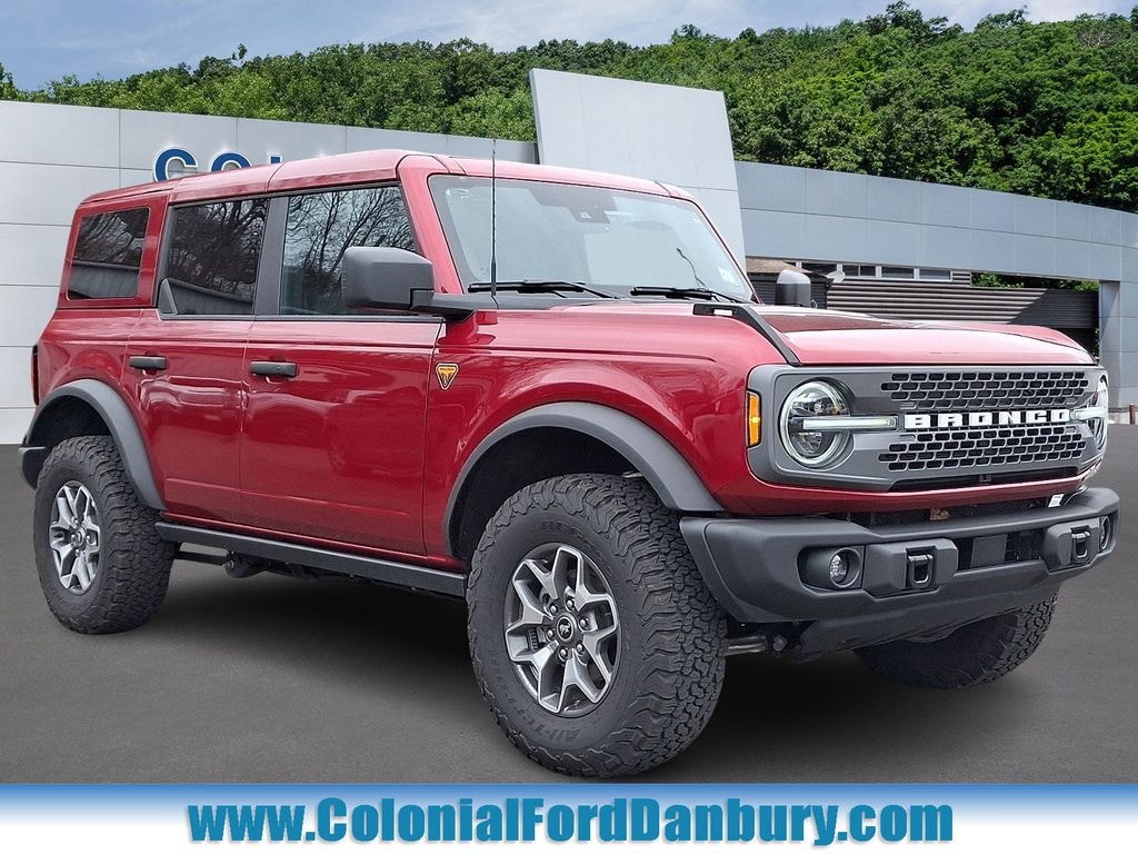 Certified 2025 Ford Bronco Badlands SUV