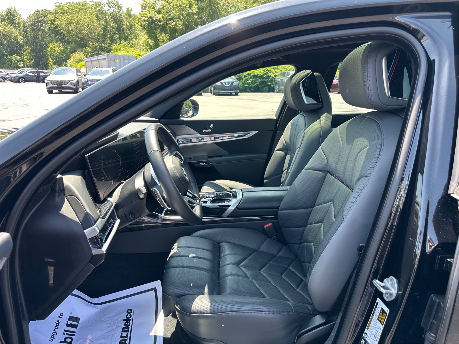 2026 BMW 7 Series 740i - Photo 8