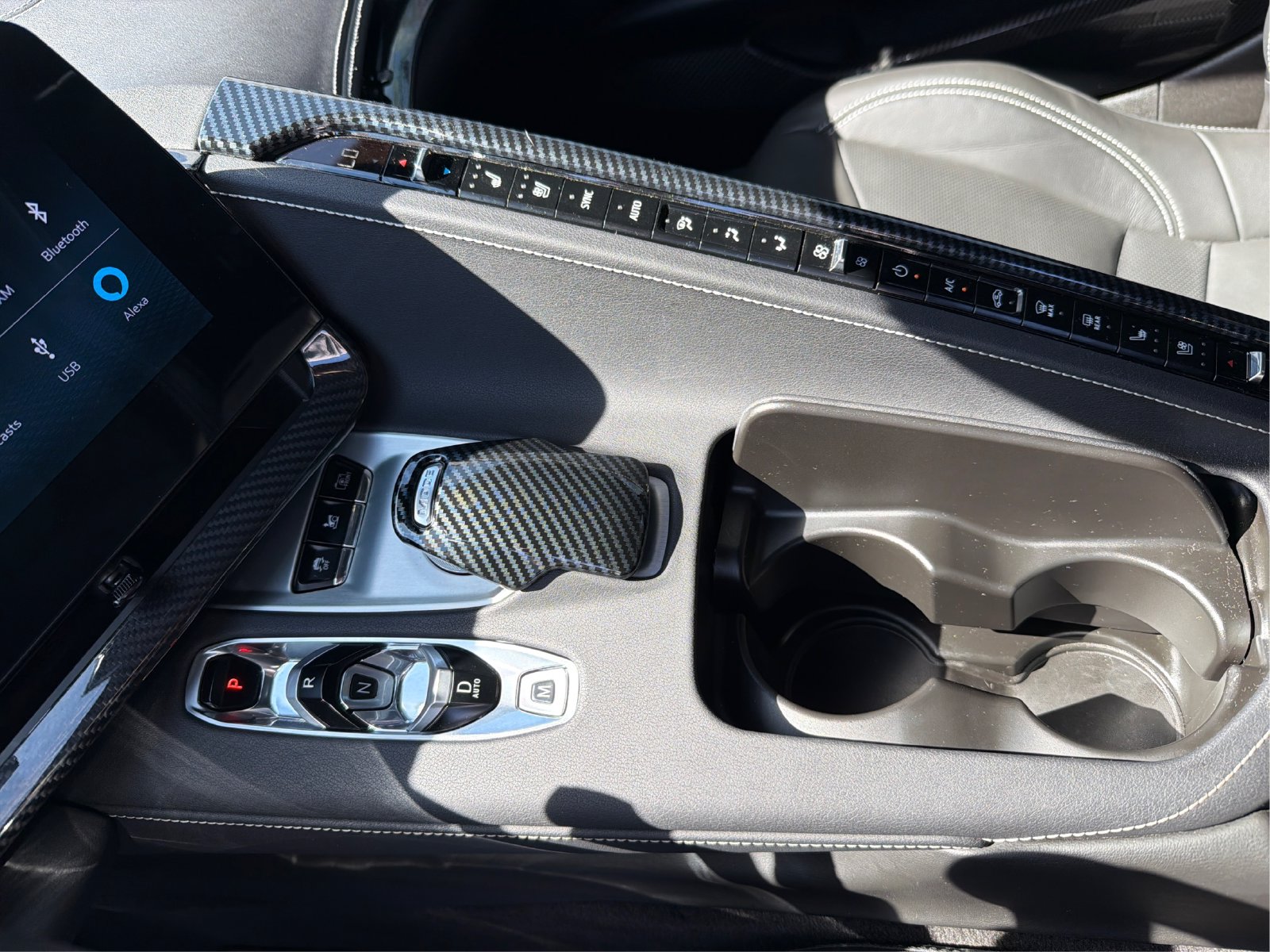 2025 Chevrolet Corvette 2LT - Photo 15
