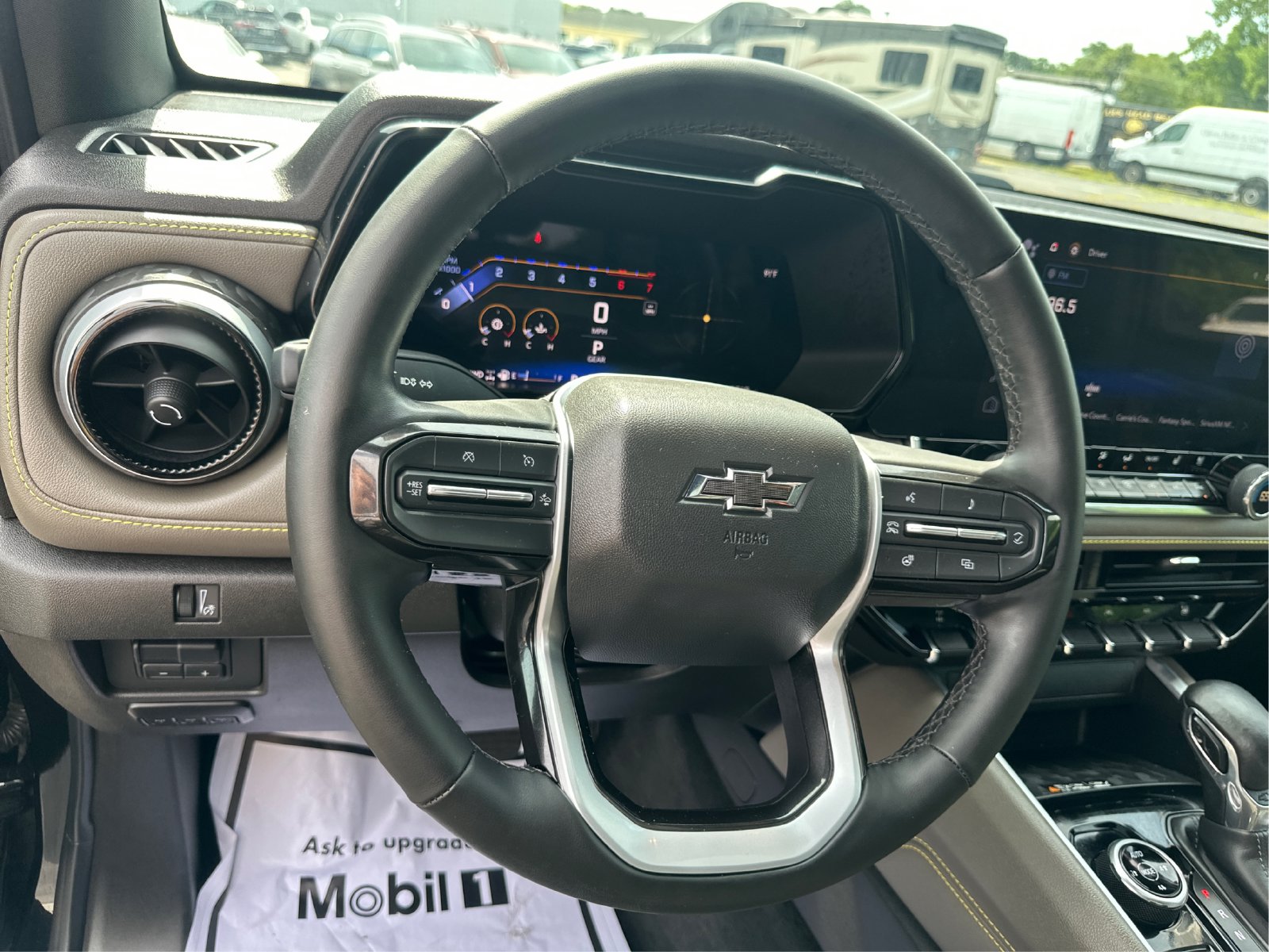 2023 Chevrolet Colorado ZR2 - Photo 19