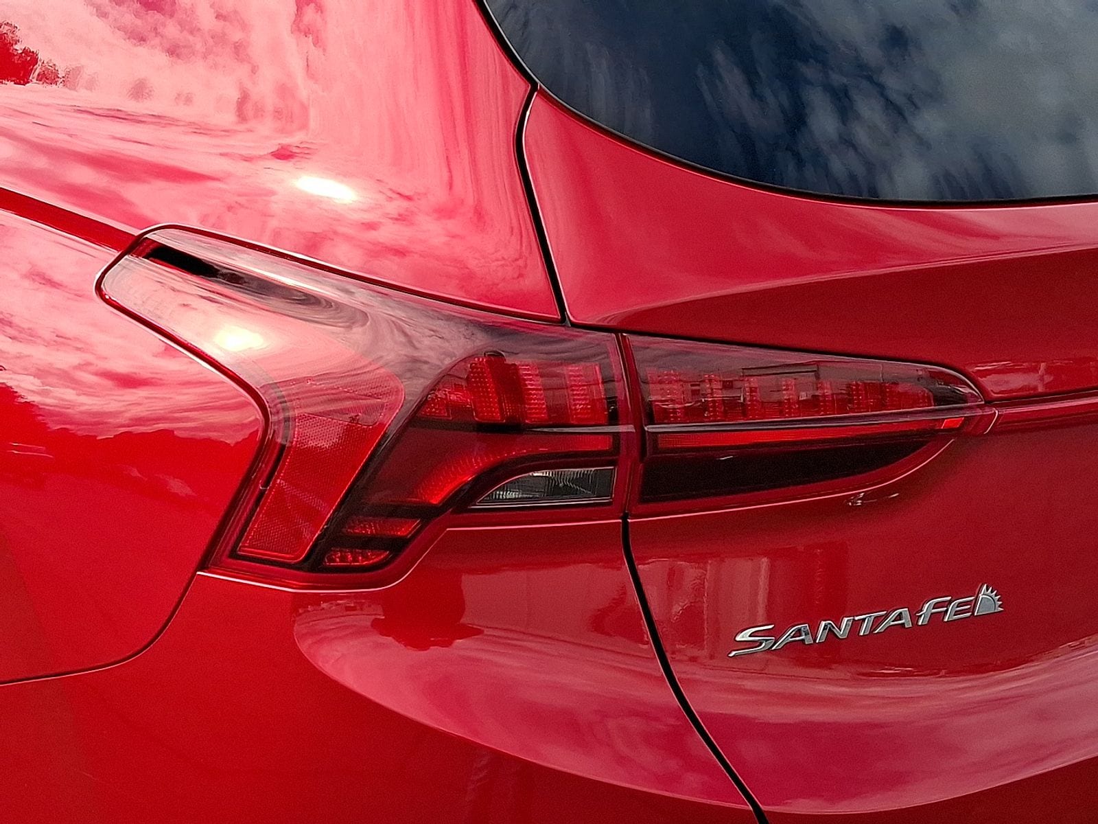 2022 Hyundai Santa Fe SEL - Photo 11