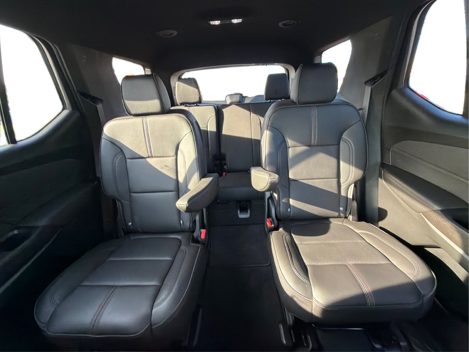 2023 Chevrolet Traverse RS - Photo 14