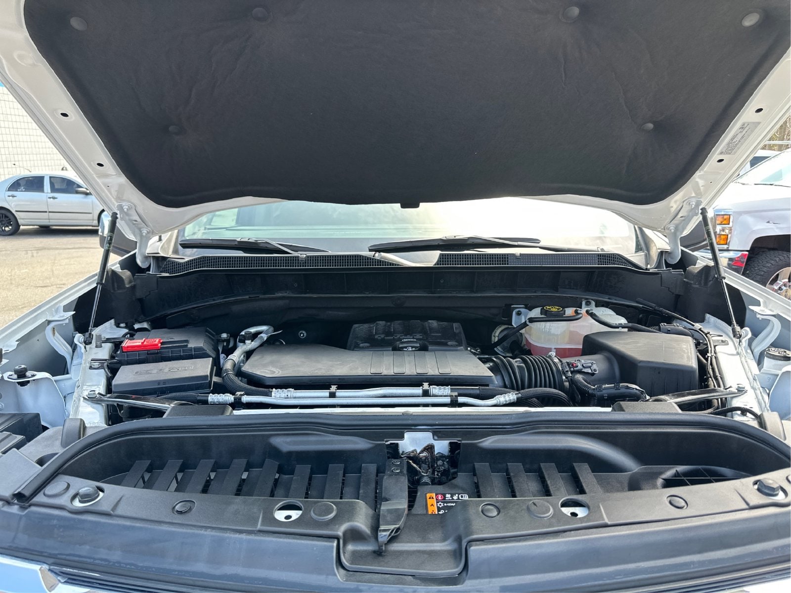 2022 Chevrolet Silverado 1500 LT - Photo 11