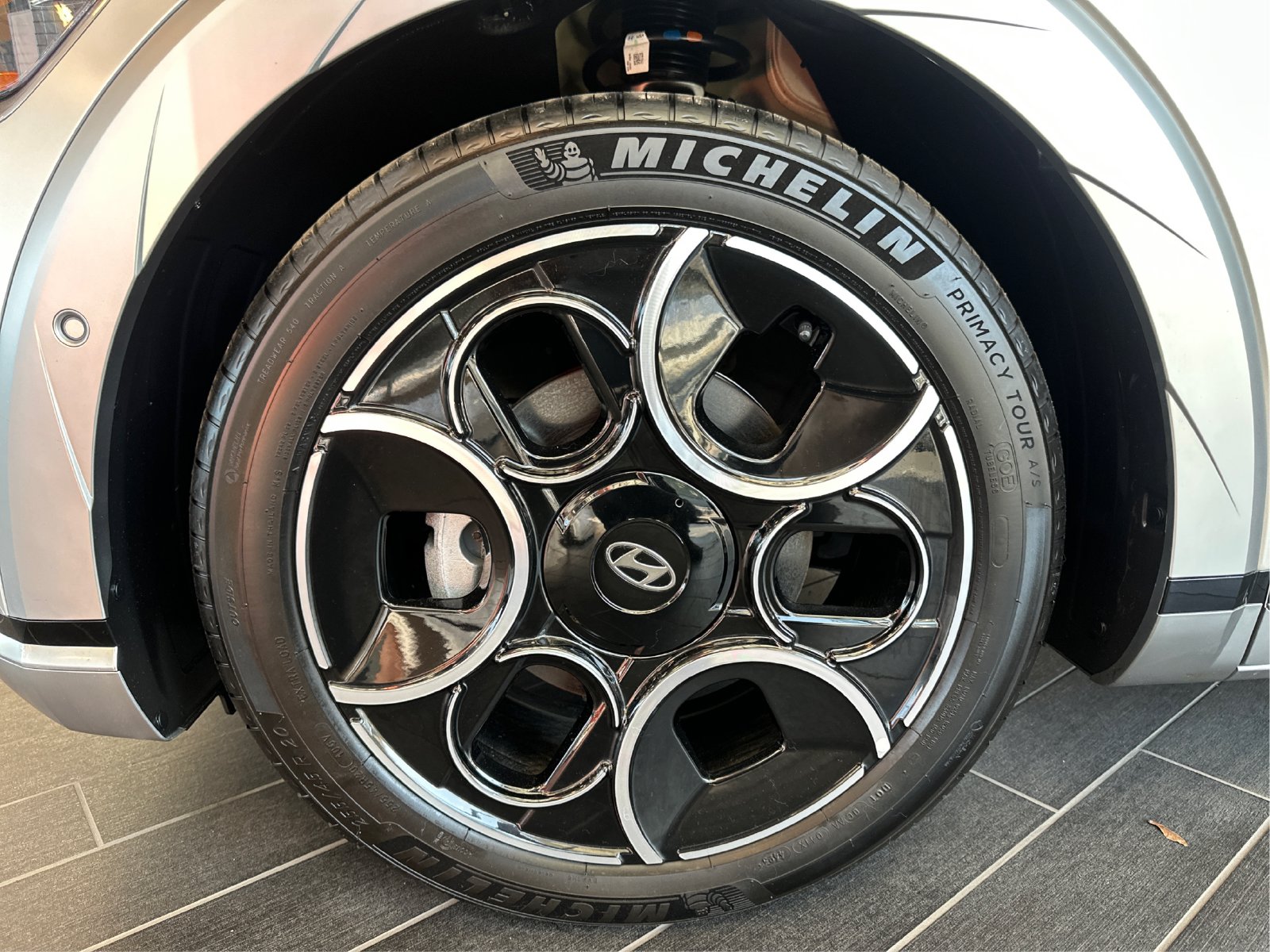 2024 Hyundai IONIQ 5 Disney100 Platinum - Photo 27