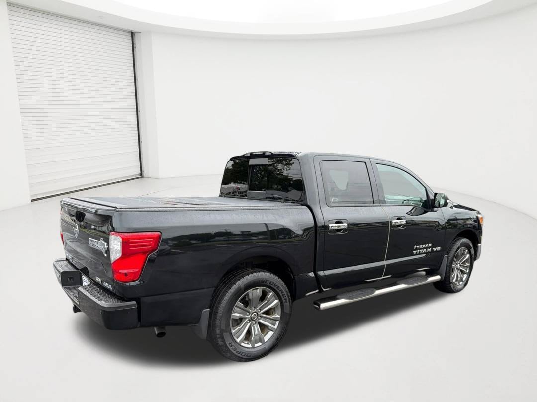 2019 Nissan Titan SV - Photo 6