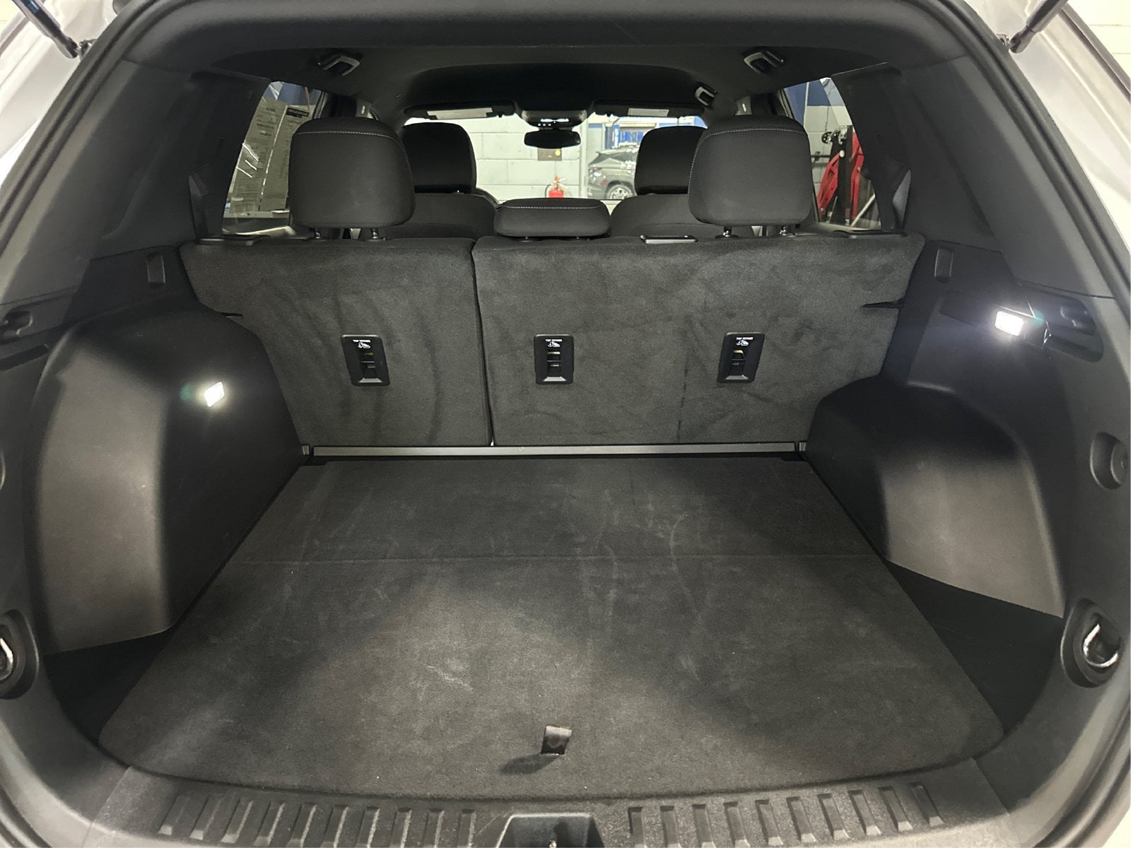 2026 Chevrolet Equinox LT - Photo 12