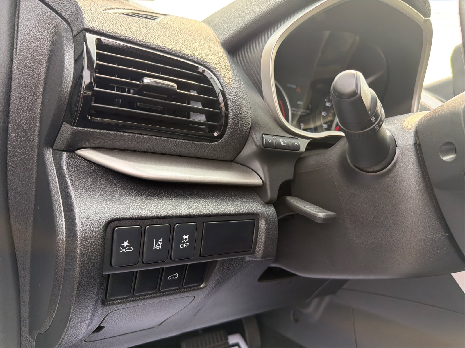 2025 Mitsubishi Eclipse Cross SE - Photo 19