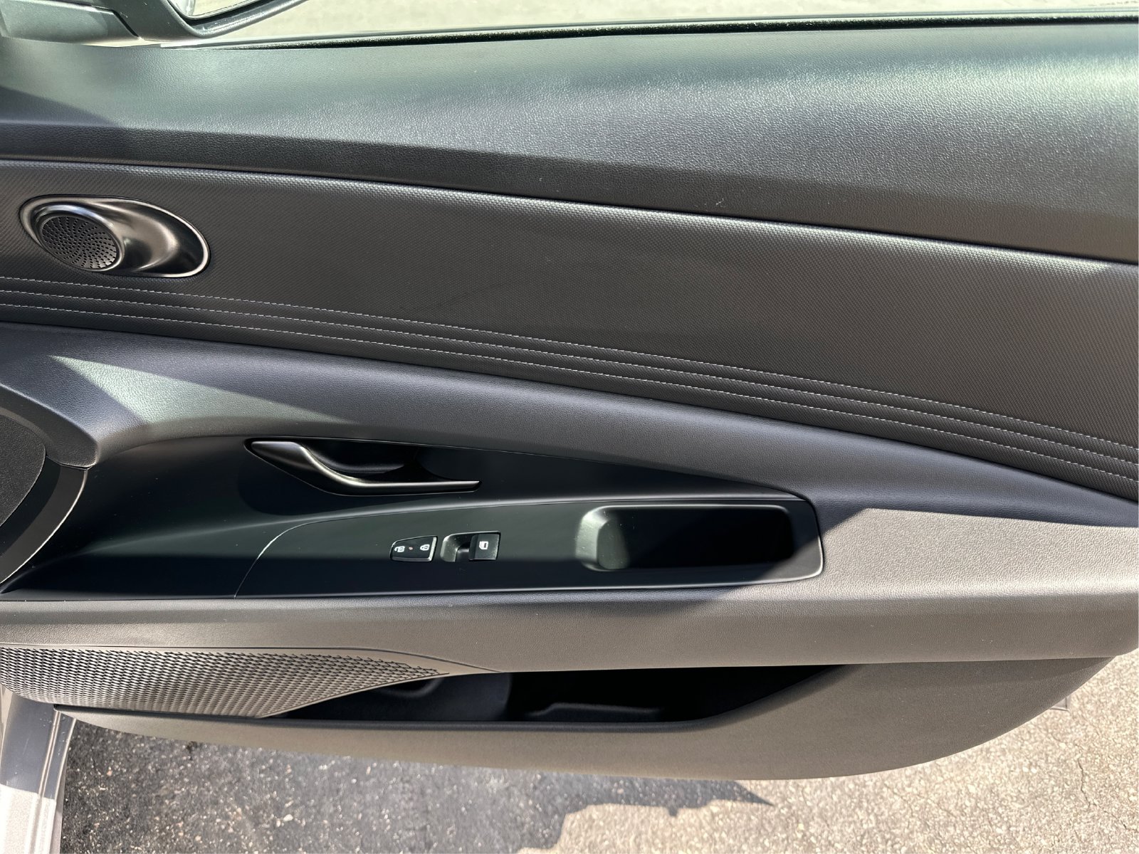 2025 Hyundai Elantra Blue - Photo 21