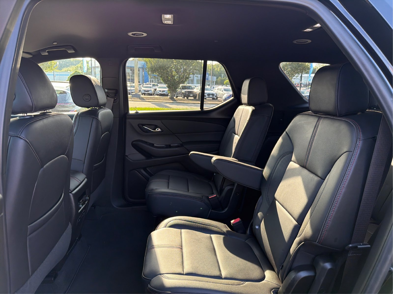 2023 Chevrolet Traverse RS - Photo 10