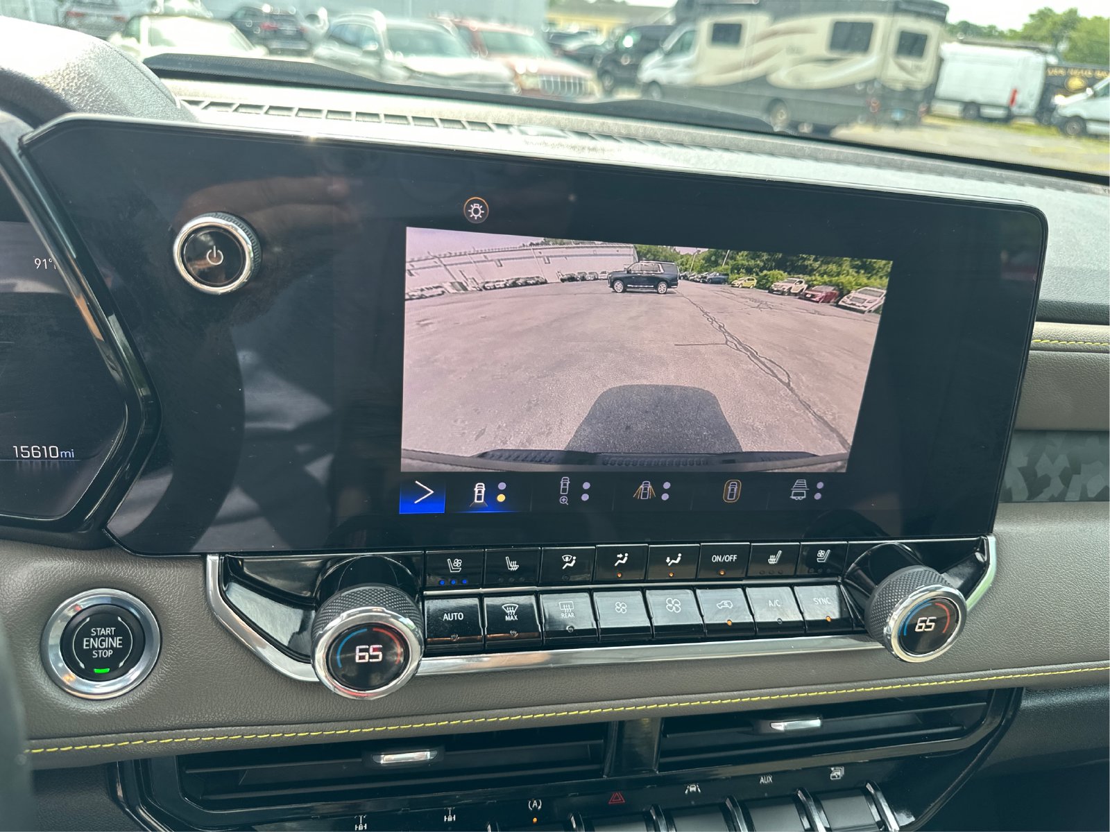 2023 Chevrolet Colorado ZR2 - Photo 16