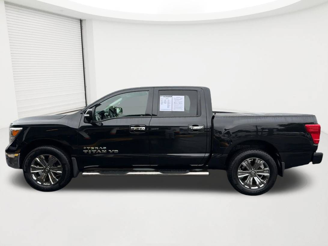 2019 Nissan Titan SV - Photo 8