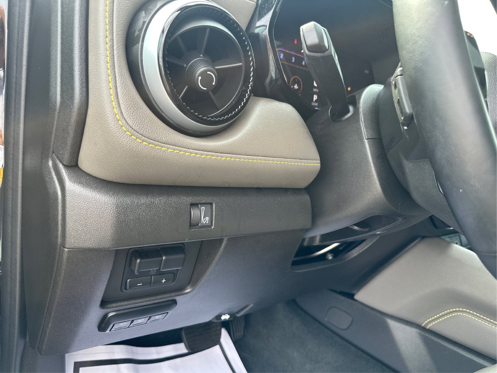 2023 Chevrolet Colorado ZR2 - Photo 20