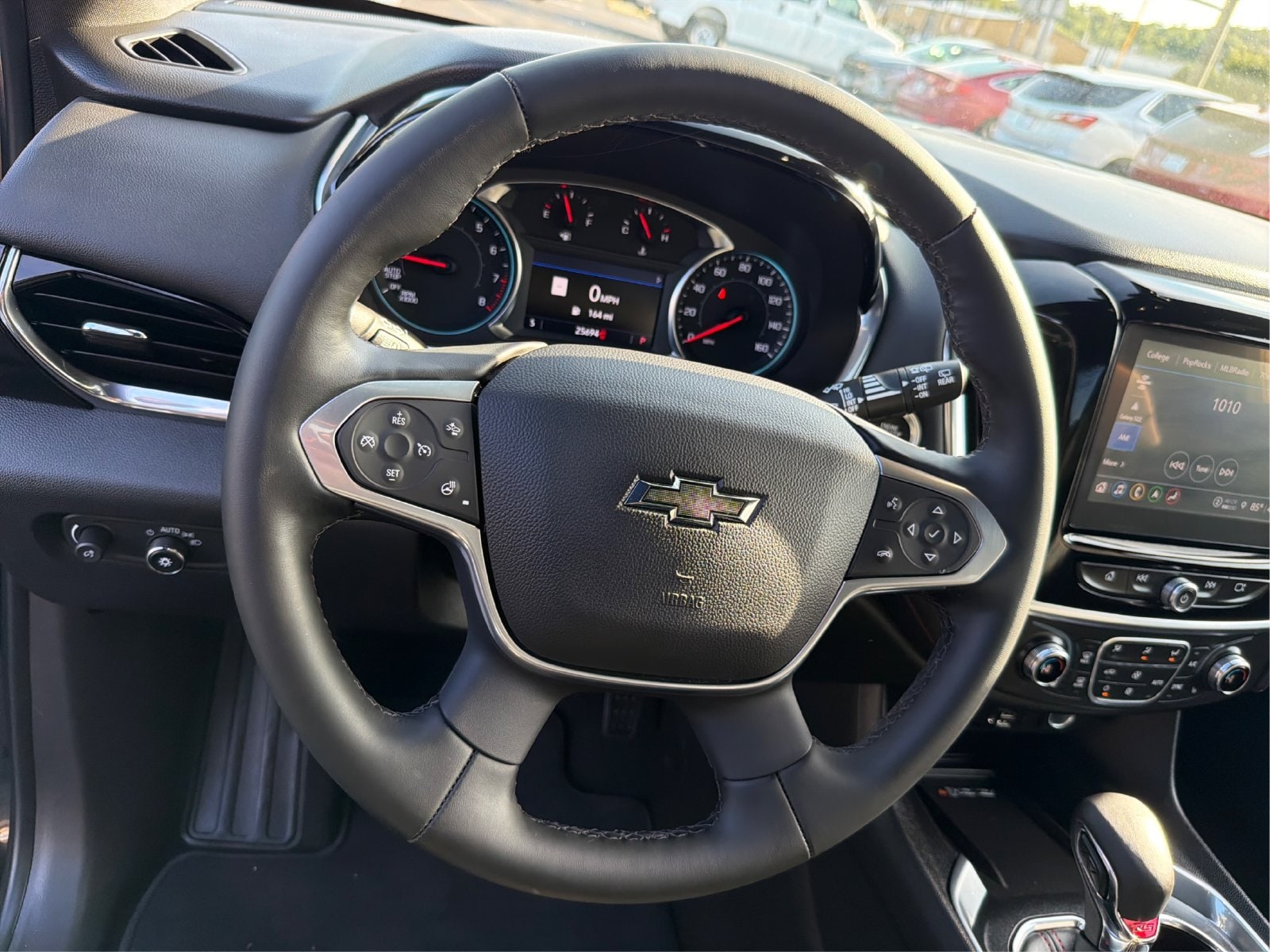 2023 Chevrolet Traverse RS - Photo 18