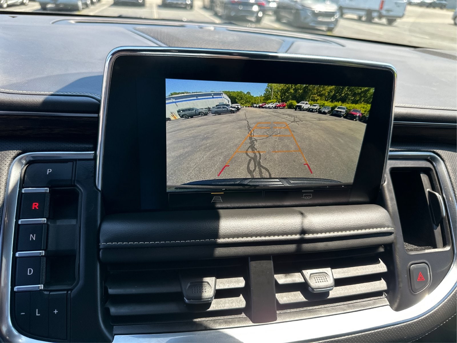 2024 Chevrolet Tahoe Premier - Photo 15