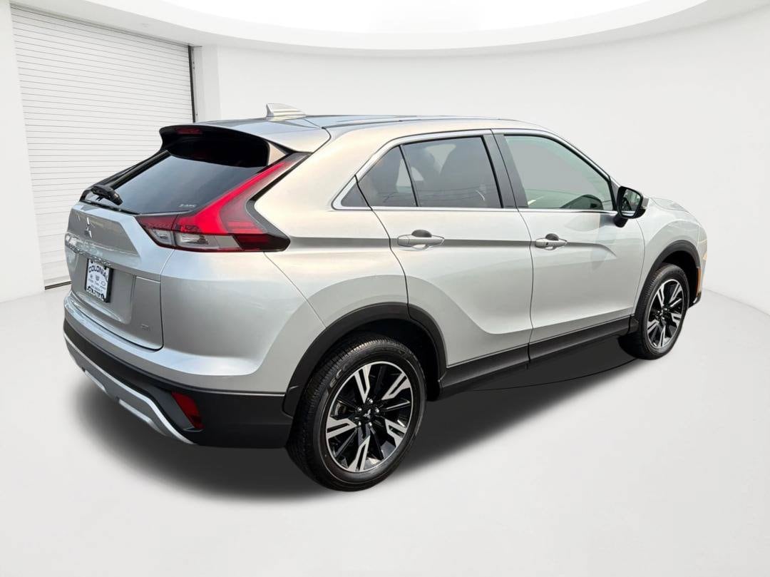 2025 Mitsubishi Eclipse Cross SE - Photo 5