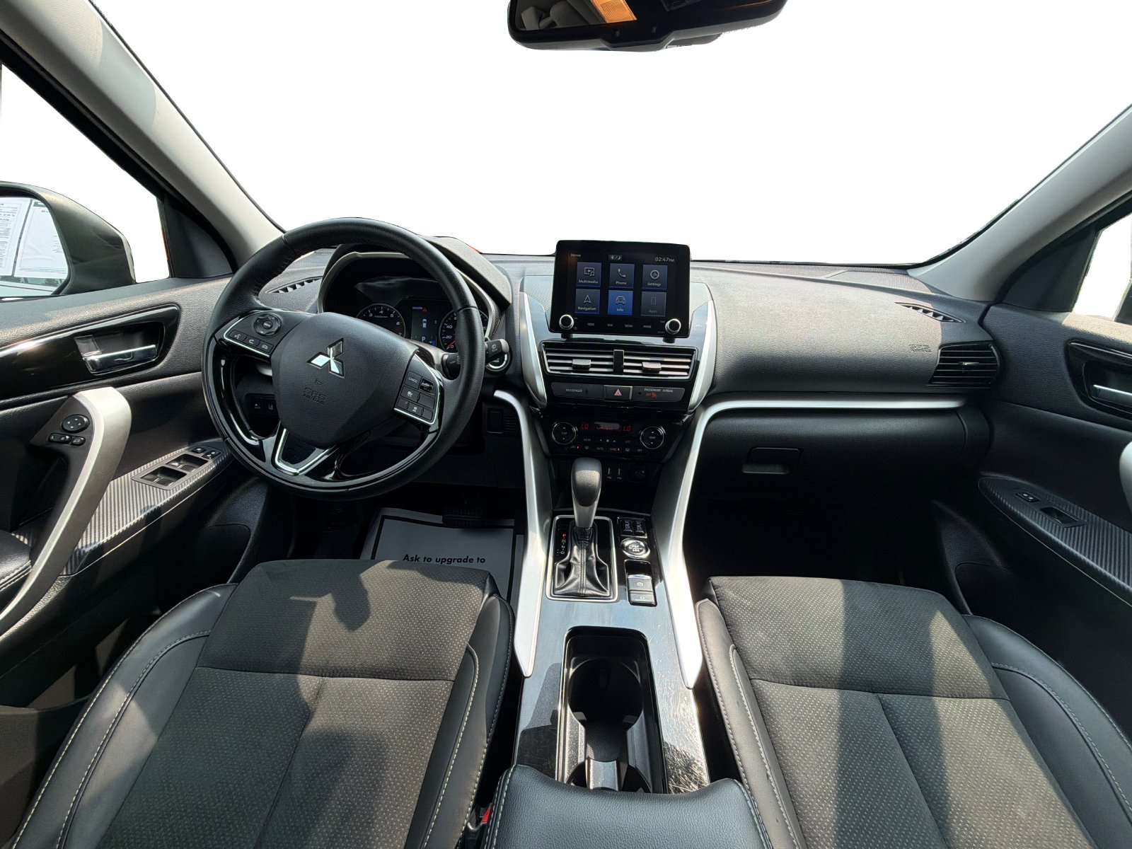 2025 Mitsubishi Eclipse Cross SE - Photo 13