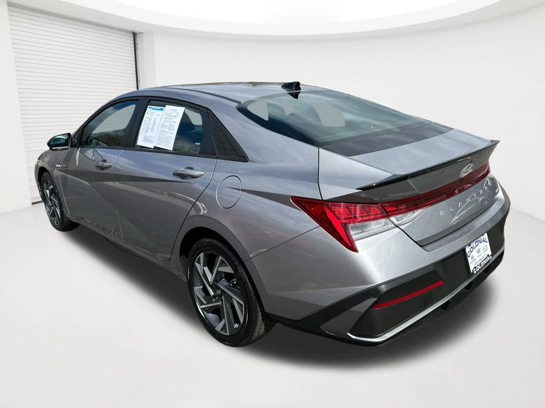 2025 Hyundai Elantra Blue - Photo 7