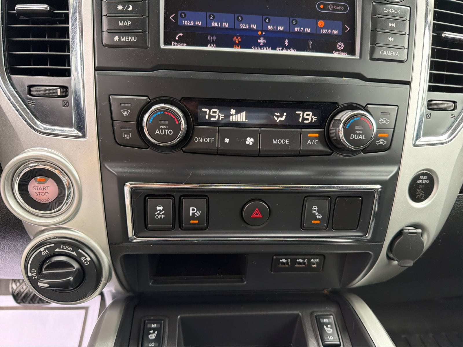 2019 Nissan Titan SV - Photo 27