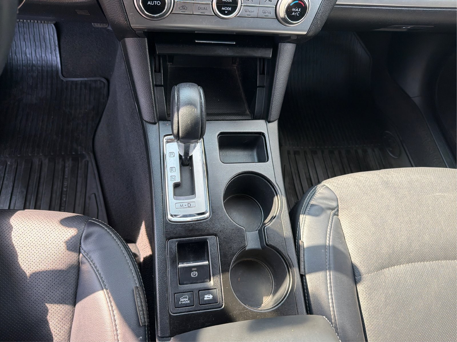 2017 Subaru Outback Limited - Photo 17