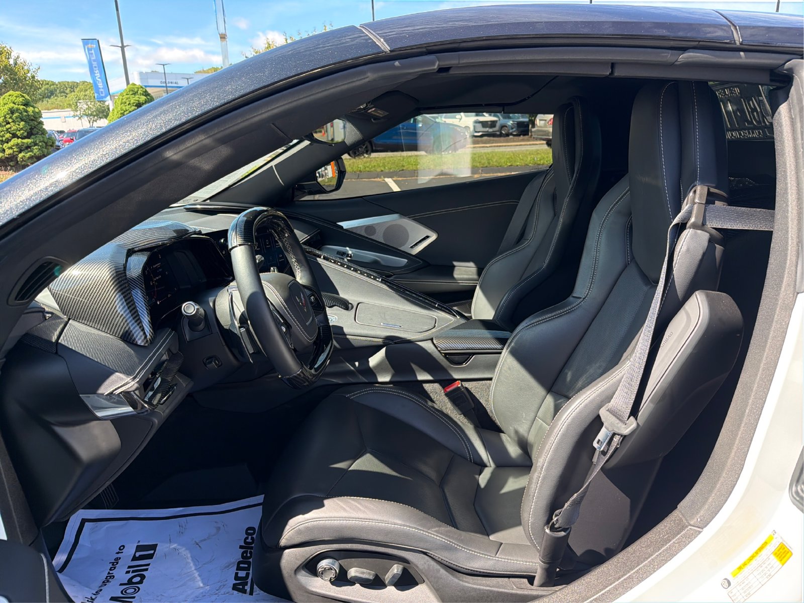 2025 Chevrolet Corvette 2LT - Photo 9