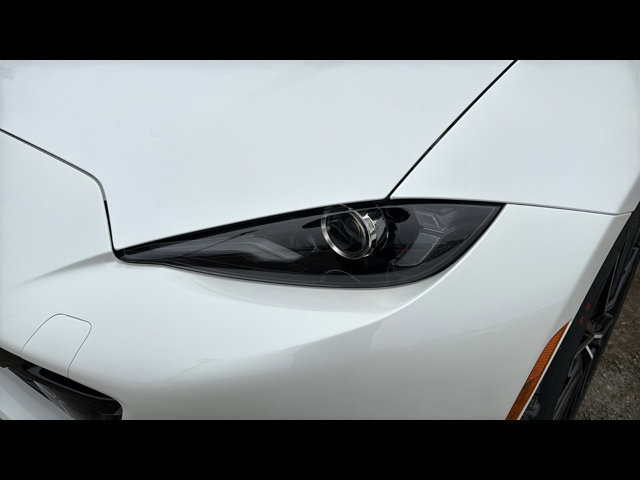 2025 Mazda MX-5 Miata RF Grand Touring - Photo 4