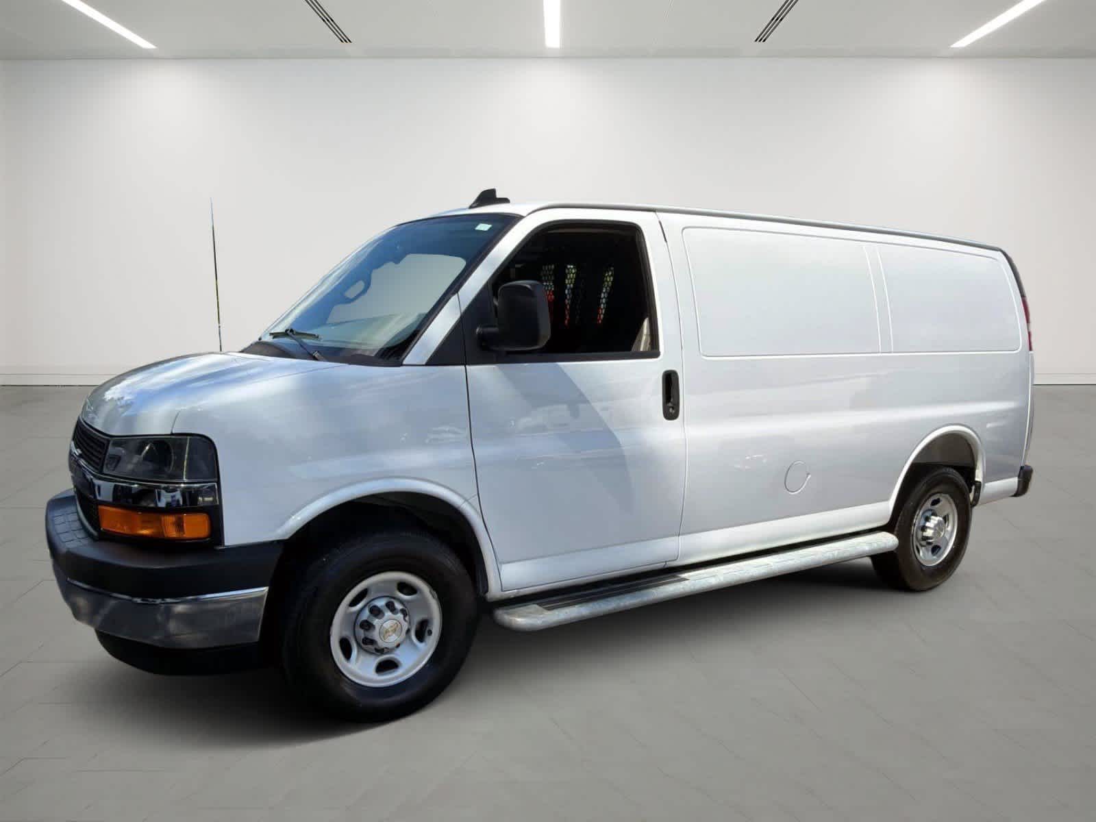 2025 Chevrolet Express Cargo