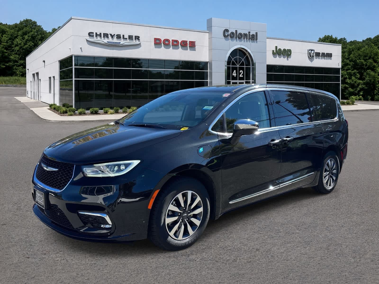 2023 Chrysler Pacifica Hybrid