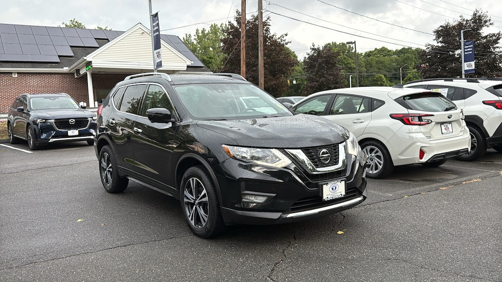 Used 2020 Nissan Rogue SV SUV
