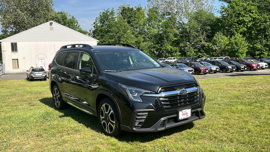 Used 2023 Subaru Ascent Limited SUV