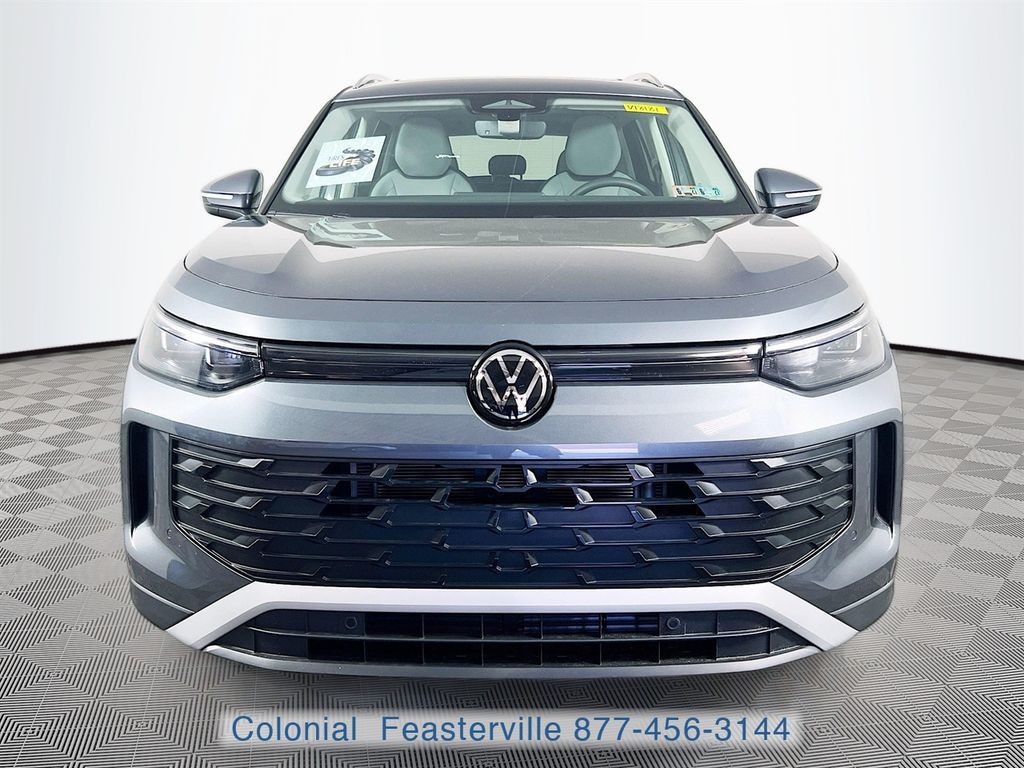 New 2026 Volkswagen Tiguan 2.0T SE SUV