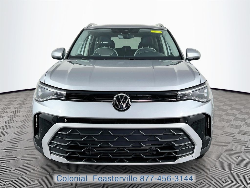 New 2026 Volkswagen Taos 1.5T SE SUV