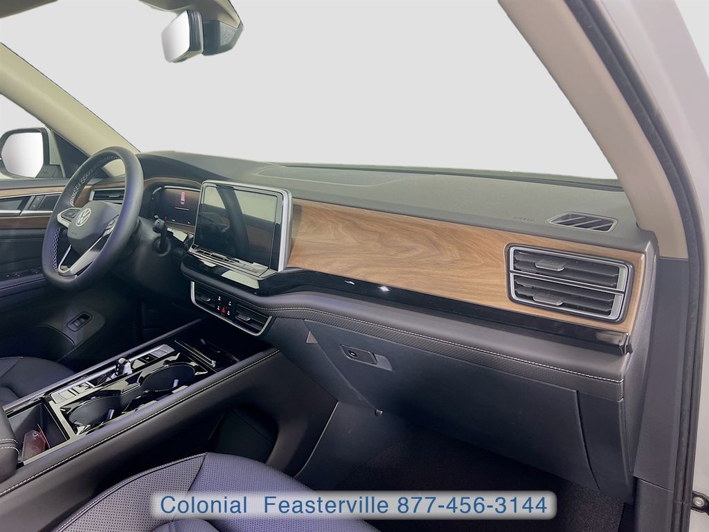 2026 Volkswagen Atlas SE w/Tech - Photo 34